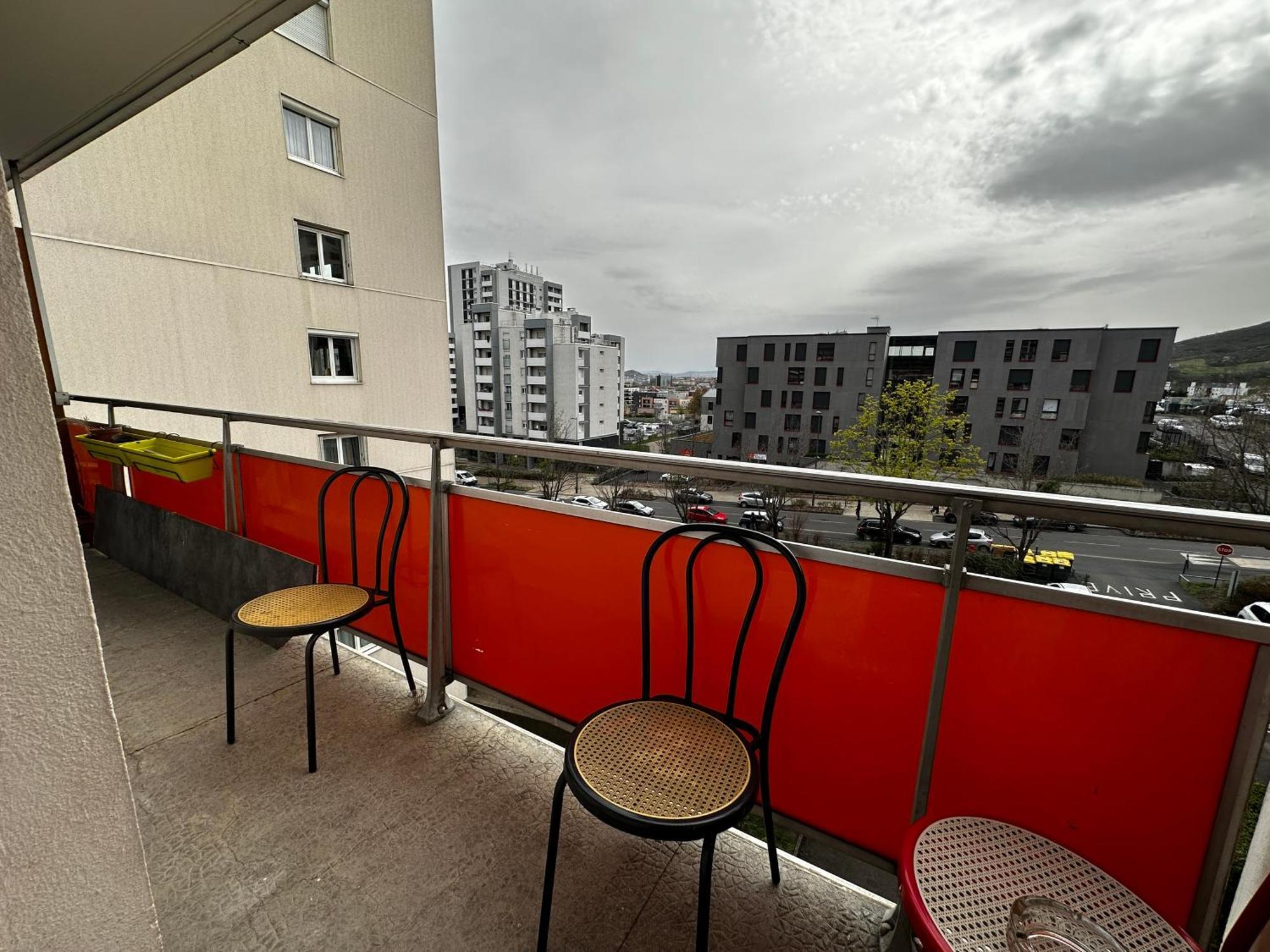 Appartement Les Dômes Du Parc 4e App T3 Et T1 Proche De Toutes Commodités